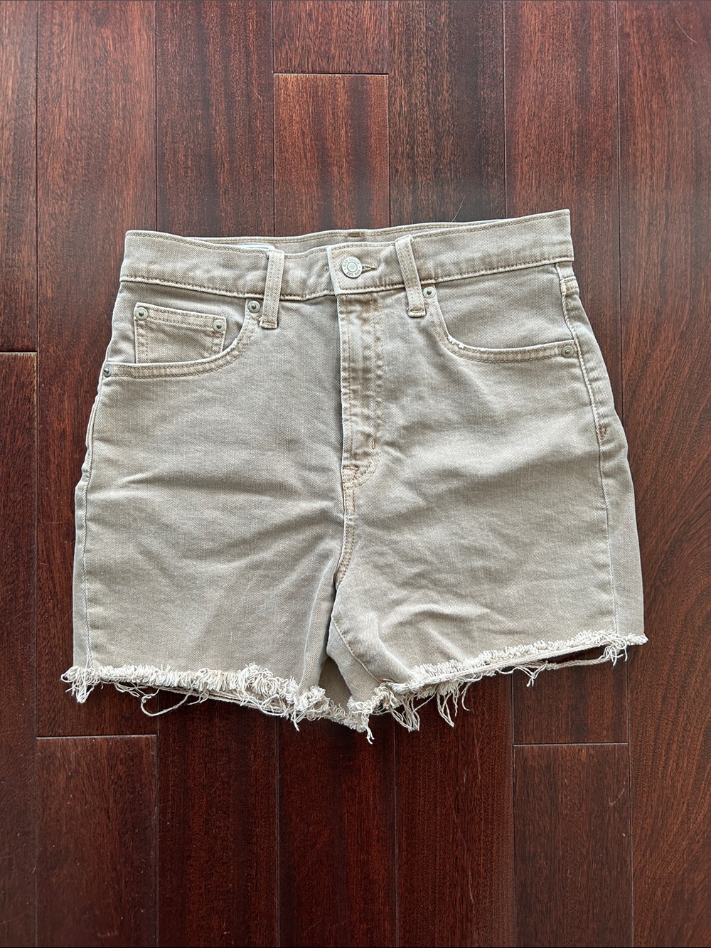 GAP High-Rise Women’s Shorts — Taupe